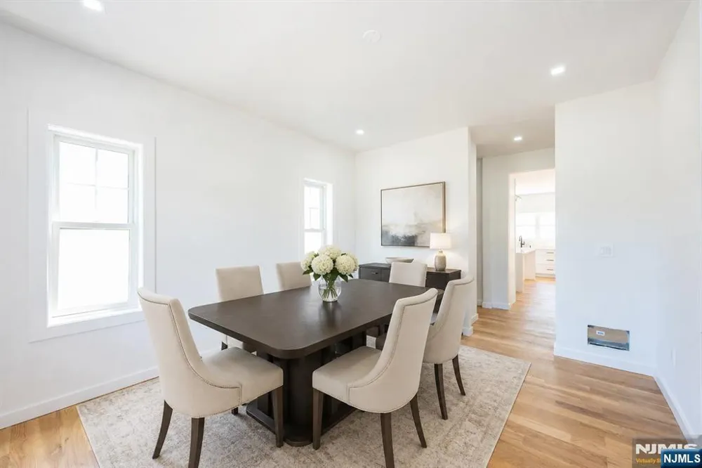 9 Emerald Drive Hamburg, NJ 07419