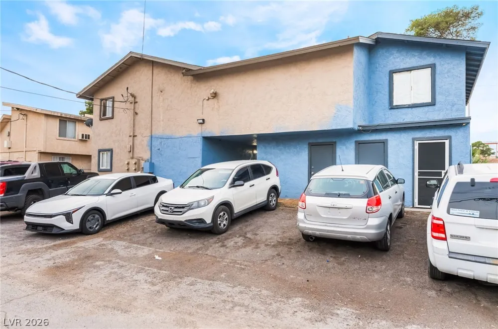 828 Sagman Street Las Vegas, NV 89101