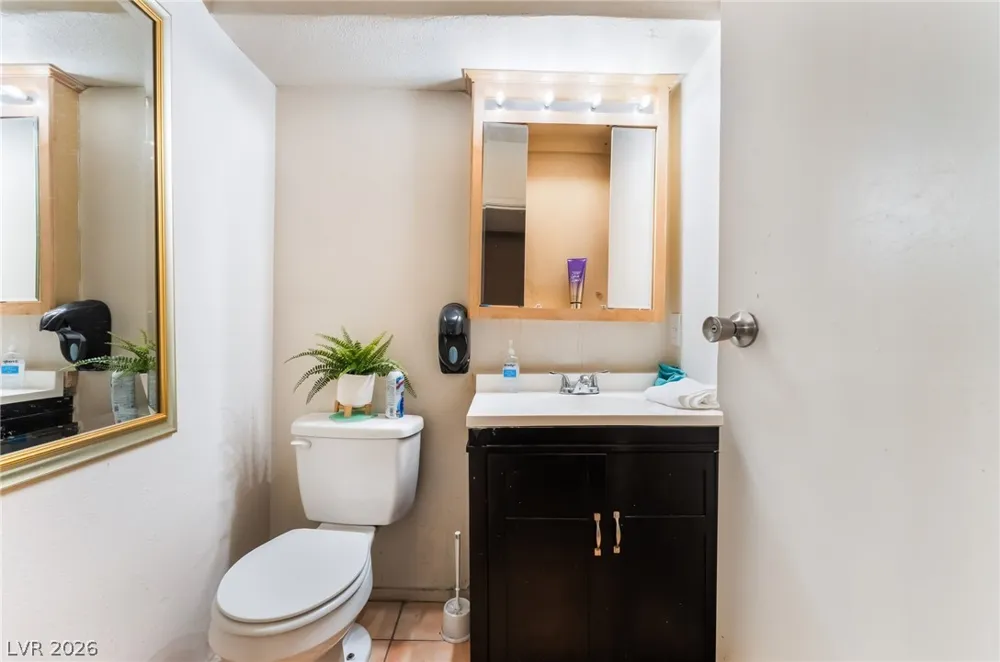 828 Sagman Street Las Vegas, NV 89101