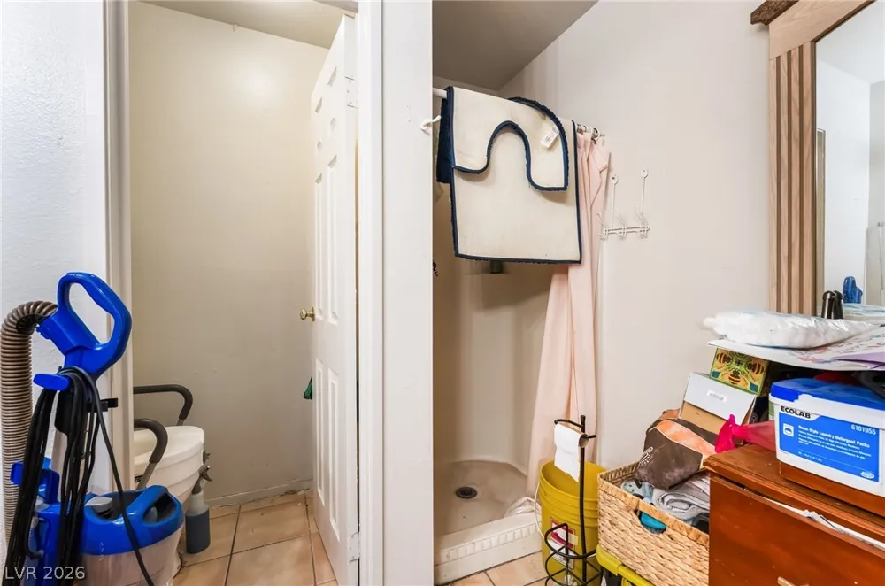 828 Sagman Street Las Vegas, NV 89101