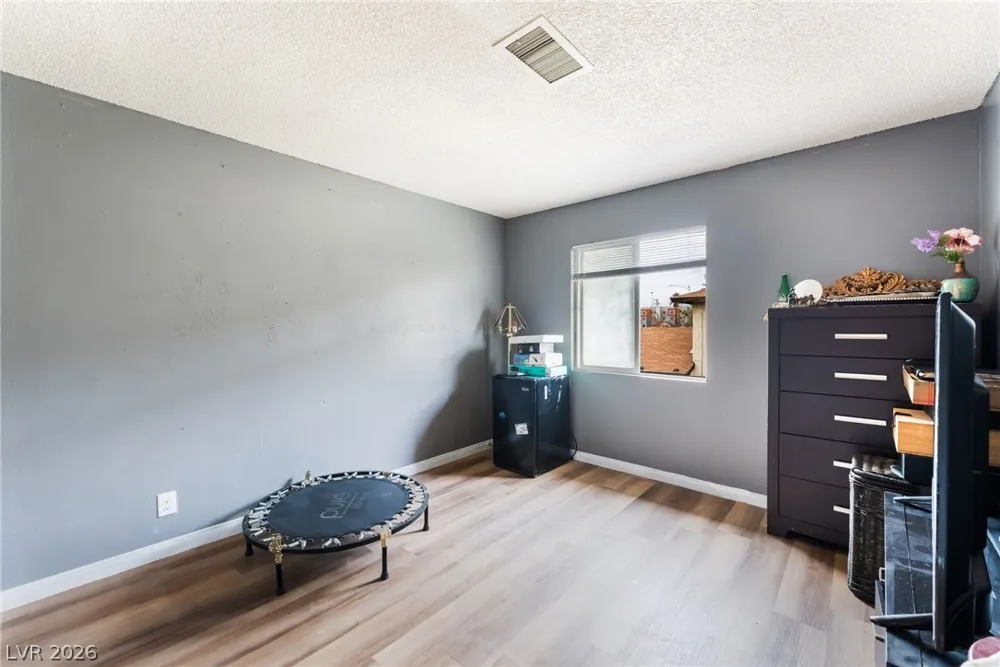 828 Sagman Street Las Vegas, NV 89101