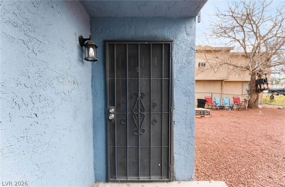 828 Sagman Street Las Vegas, NV 89101