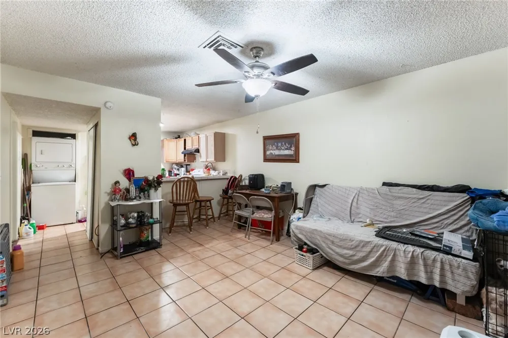 828 Sagman Street Las Vegas, NV 89101