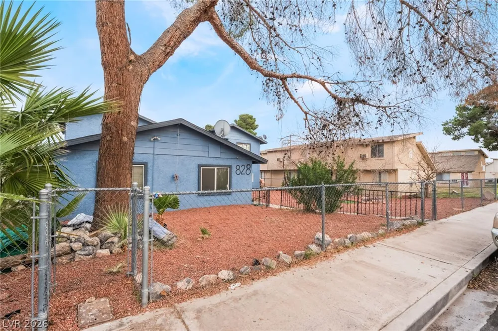 828 Sagman Street Las Vegas, NV 89101