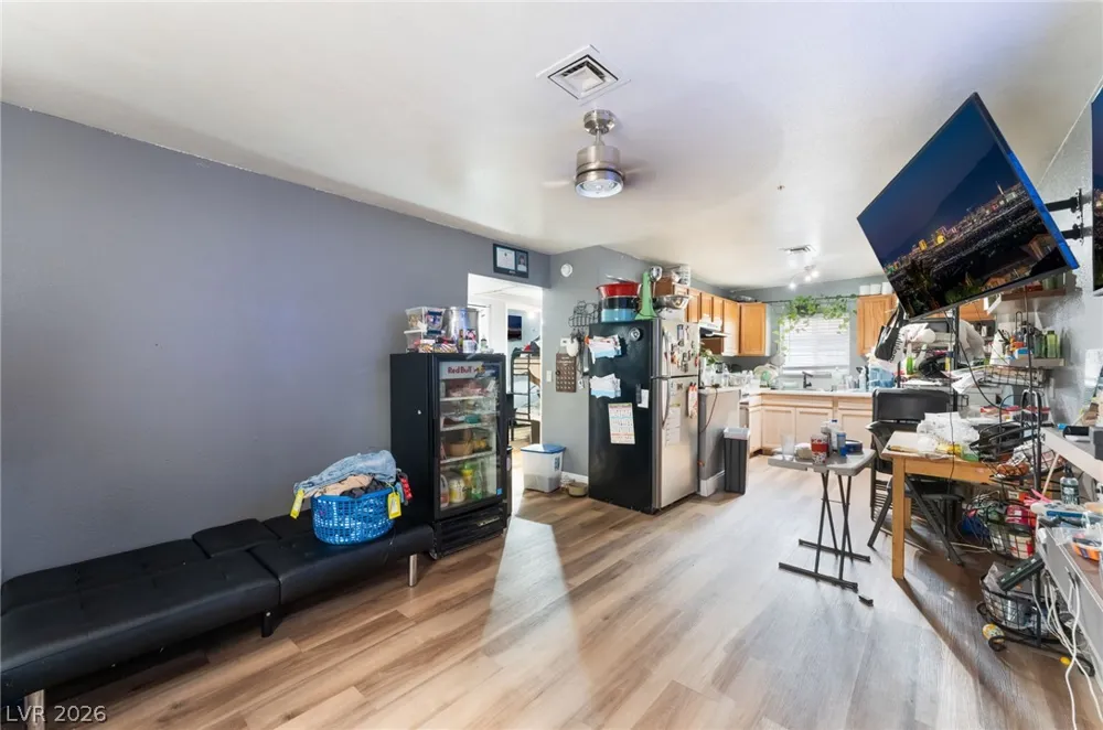 828 Sagman Street Las Vegas, NV 89101
