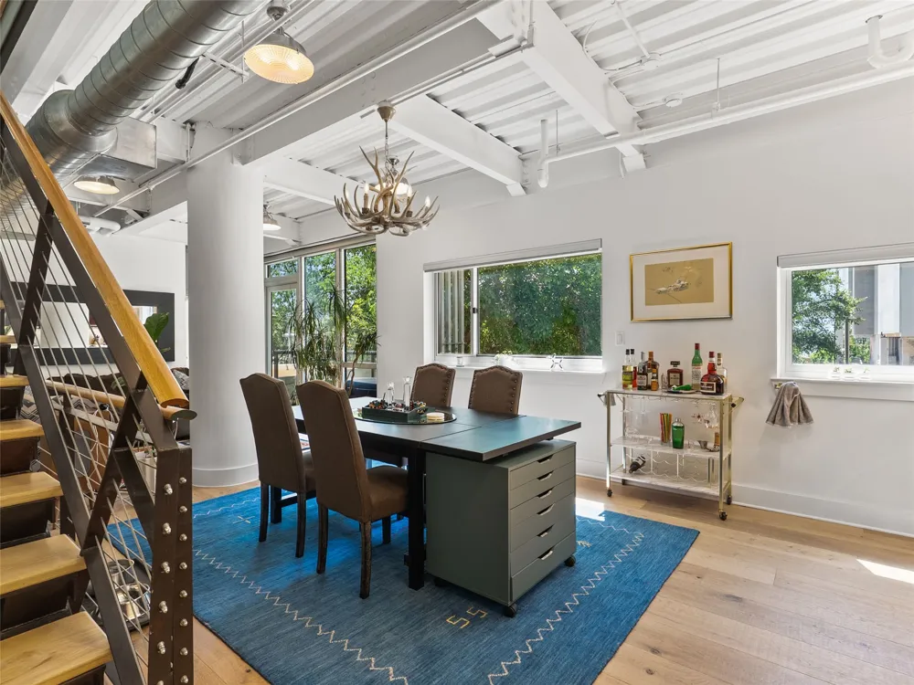 603 Davis Street #101 Austin, TX 78701
