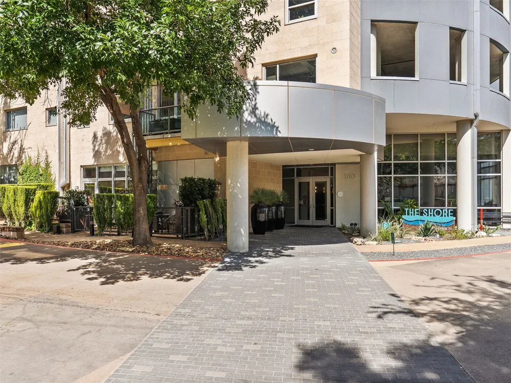 603 Davis Street #101 Austin, TX 78701