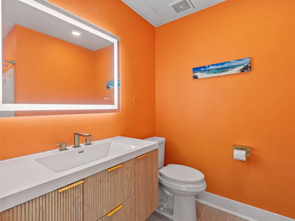 603 Davis Street #101 Austin, TX 78701