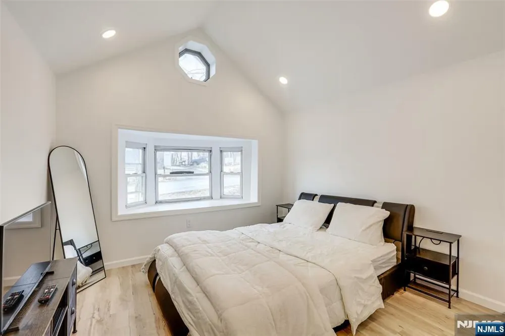 10 Ridge Road Stanhope, NJ 07874