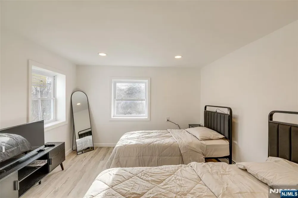 10 Ridge Road Stanhope, NJ 07874