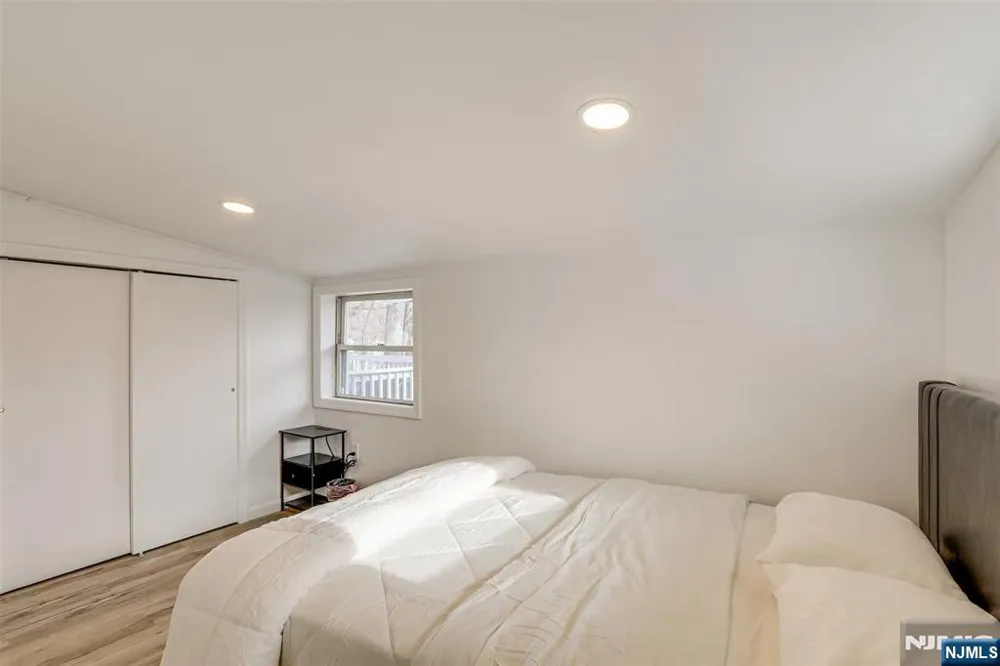 10 Ridge Road Stanhope, NJ 07874