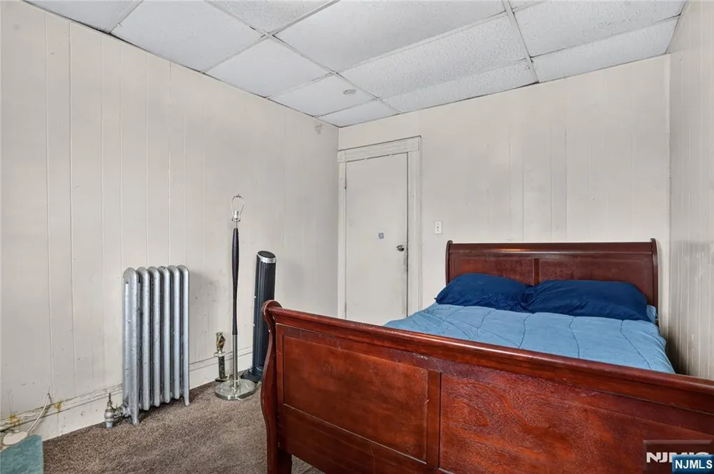 630 Madison Avenue Paterson, NJ 07514
