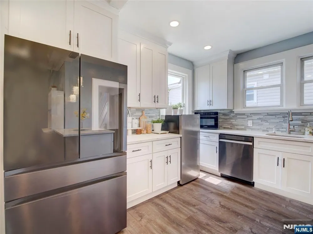 176 Forest Street Kearny, NJ 07032