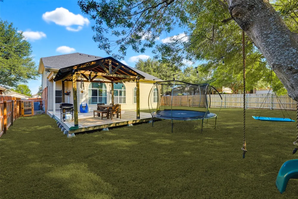 518 BANDERA CIR CIRCLE New Braunfels, TX 78130