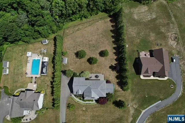 32 Dyer Road Sussex, NJ 07461