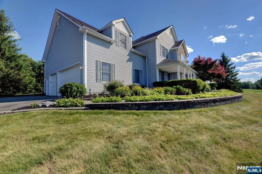 32 Dyer Road Sussex, NJ 07461
