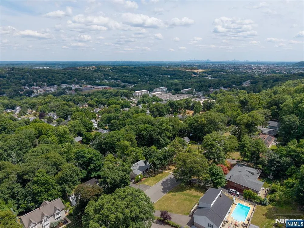 160 Degray Street North Haledon, NJ 07508