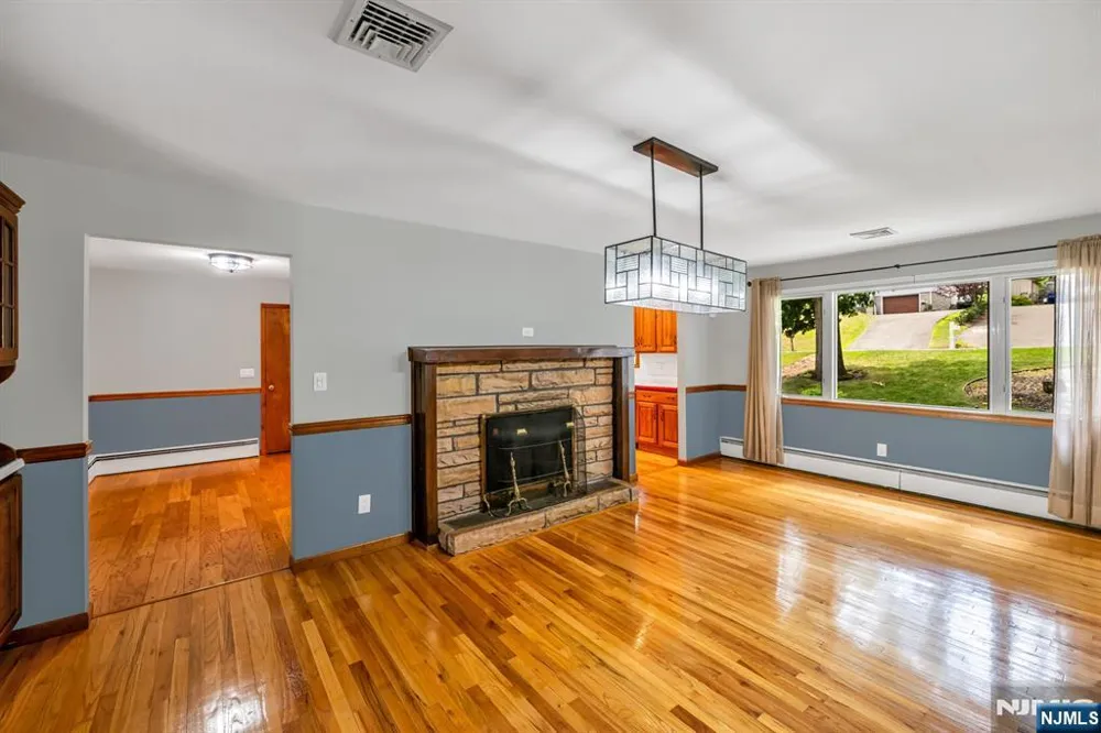 160 Degray Street North Haledon, NJ 07508