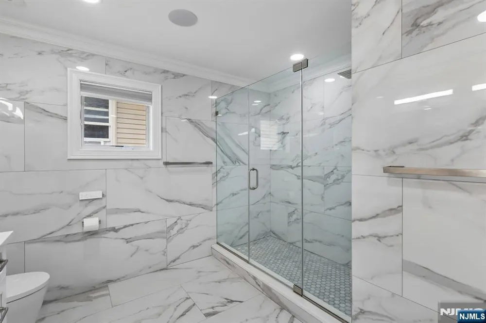 11 Linden Avenue Kearny, NJ 07032