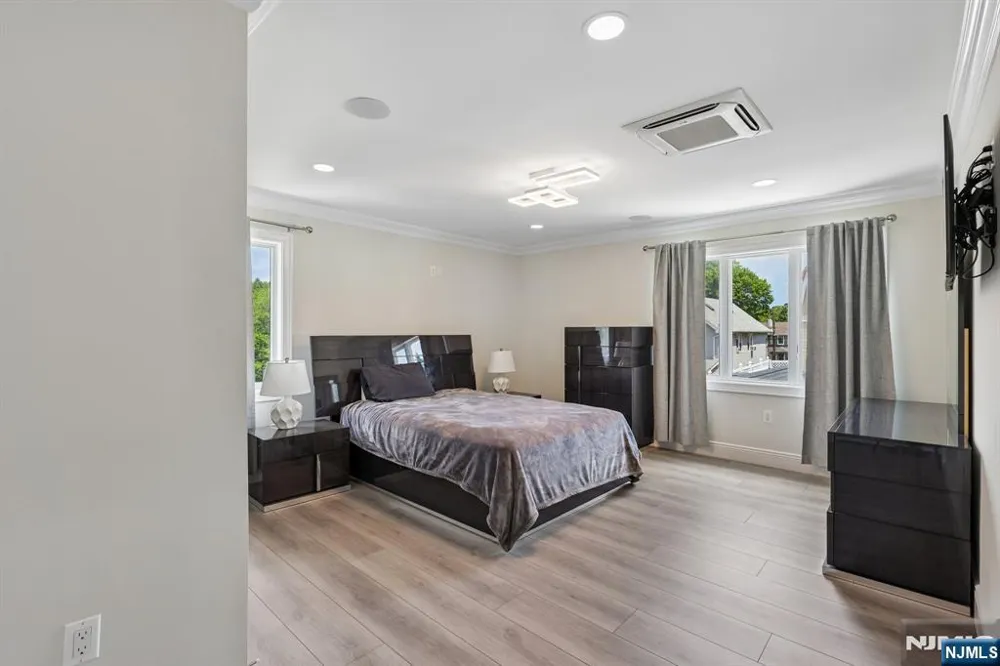 11 Linden Avenue Kearny, NJ 07032