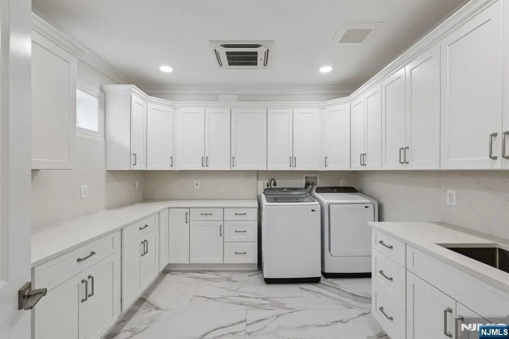 11 Linden Avenue Kearny, NJ 07032