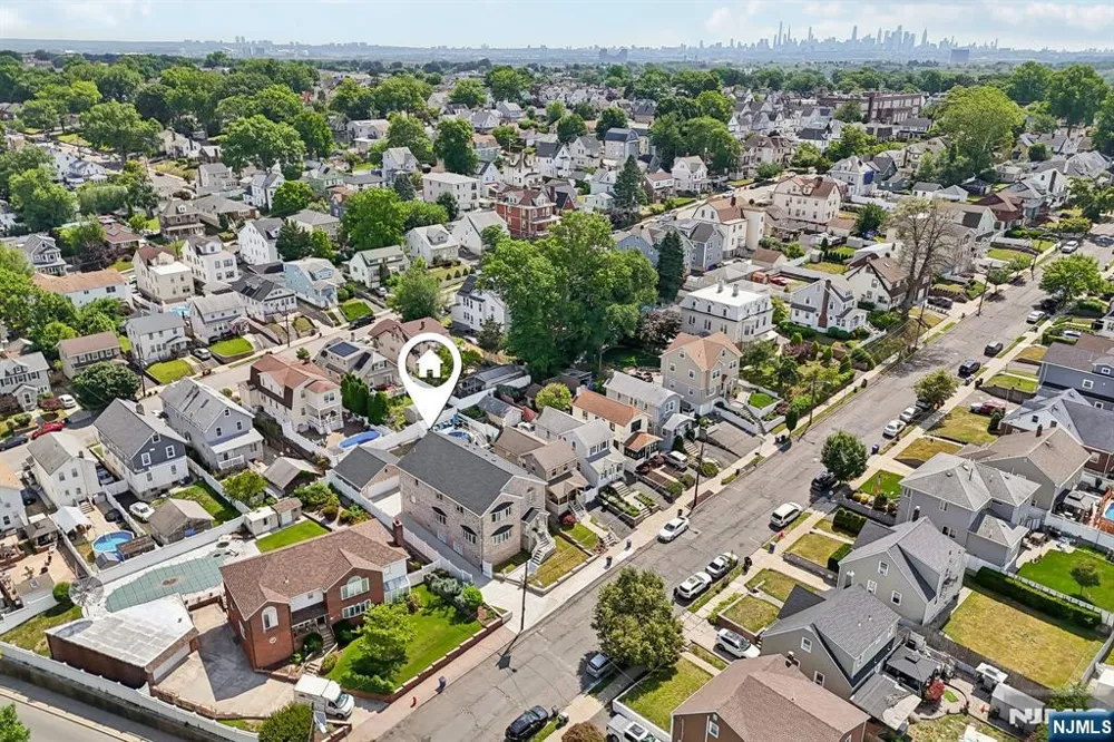 11 Linden Avenue Kearny, NJ 07032