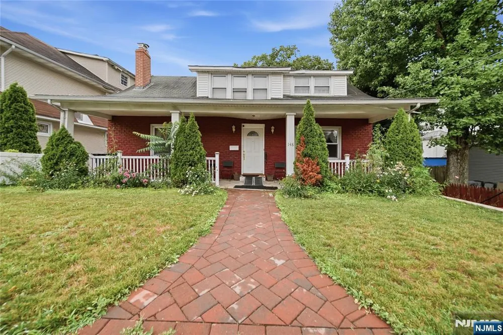 148 End Avenue Englewood, NJ 07631