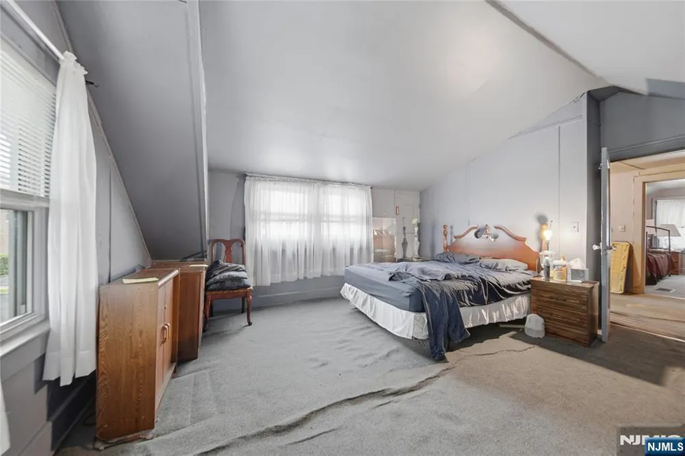 148 End Avenue Englewood, NJ 07631