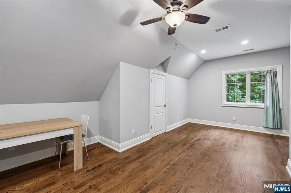 41 Wildwood Road Saddle River, NJ 07458