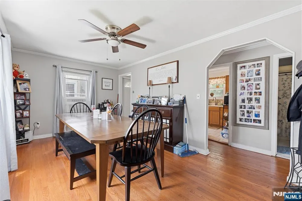 4 Salem Road Paterson, NJ 07502