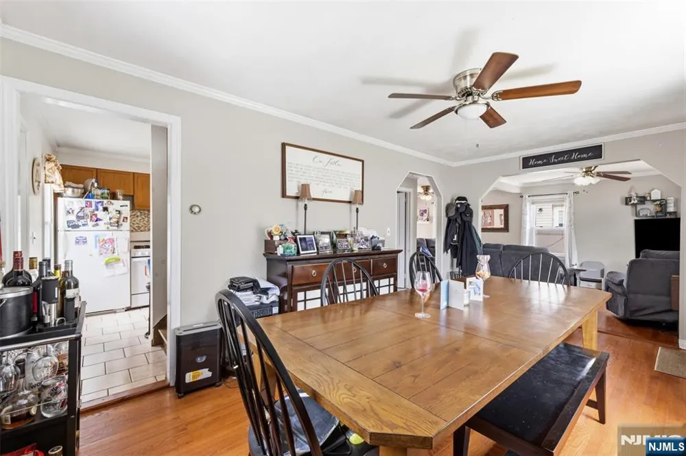 4 Salem Road Paterson, NJ 07502