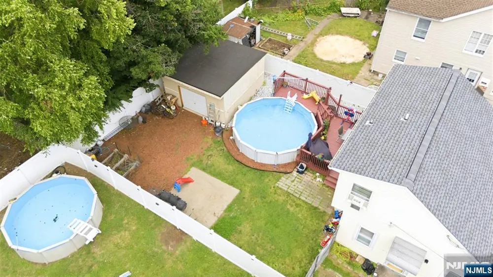 4 Salem Road Paterson, NJ 07502
