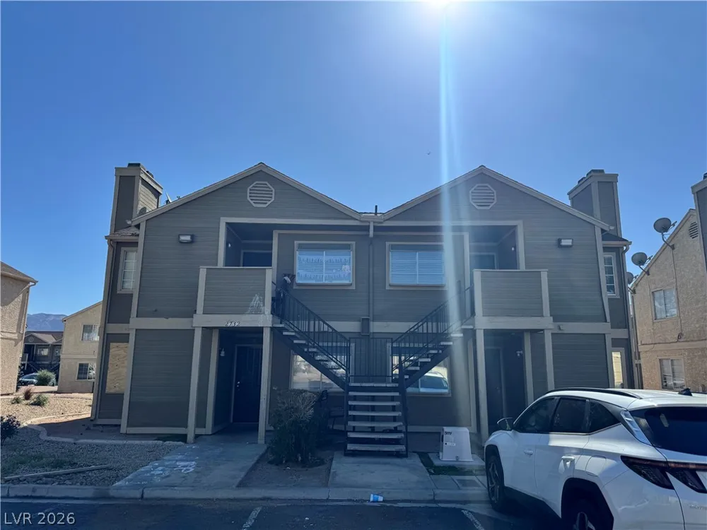 2732 Alicialynn Way Las Vegas, NV 89121