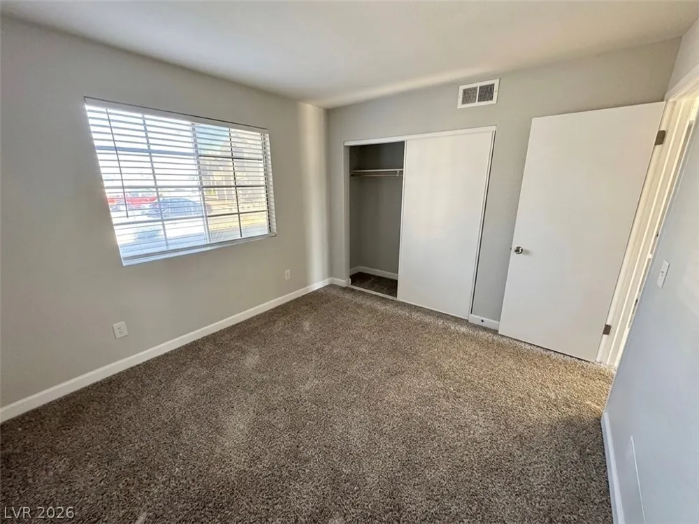 2732 Alicialynn Way Las Vegas, NV 89121