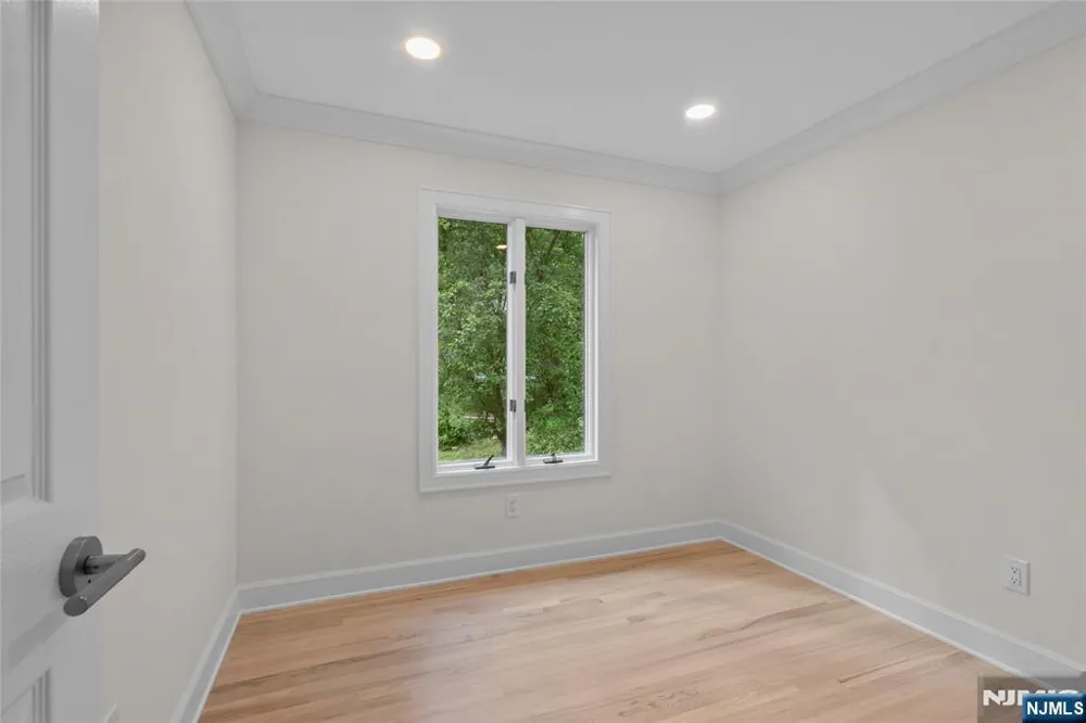 13 Chickadee Road Mount Olive Township, NJ 07828