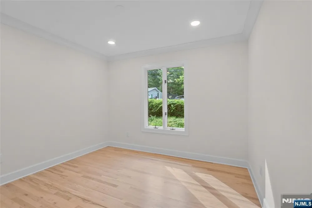 13 Chickadee Road Mount Olive Township, NJ 07828