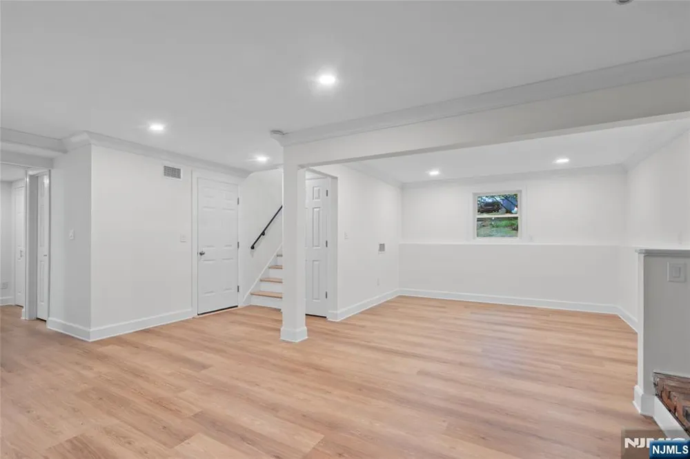 13 Chickadee Road Mount Olive Township, NJ 07828