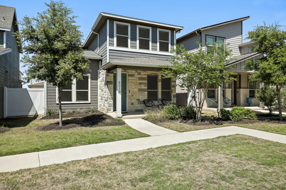 8013 Lennon Drive Austin, TX 78744