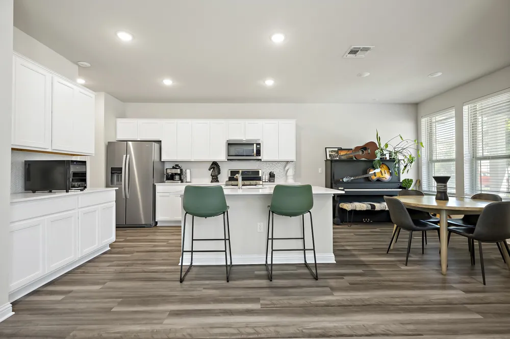 8013 Lennon Drive Austin, TX 78744