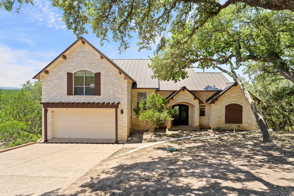 1017 Coventry Road Spicewood, TX 78669