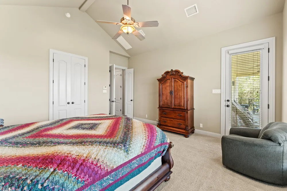 1017 Coventry Road Spicewood, TX 78669