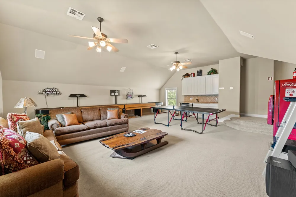 1017 Coventry Road Spicewood, TX 78669