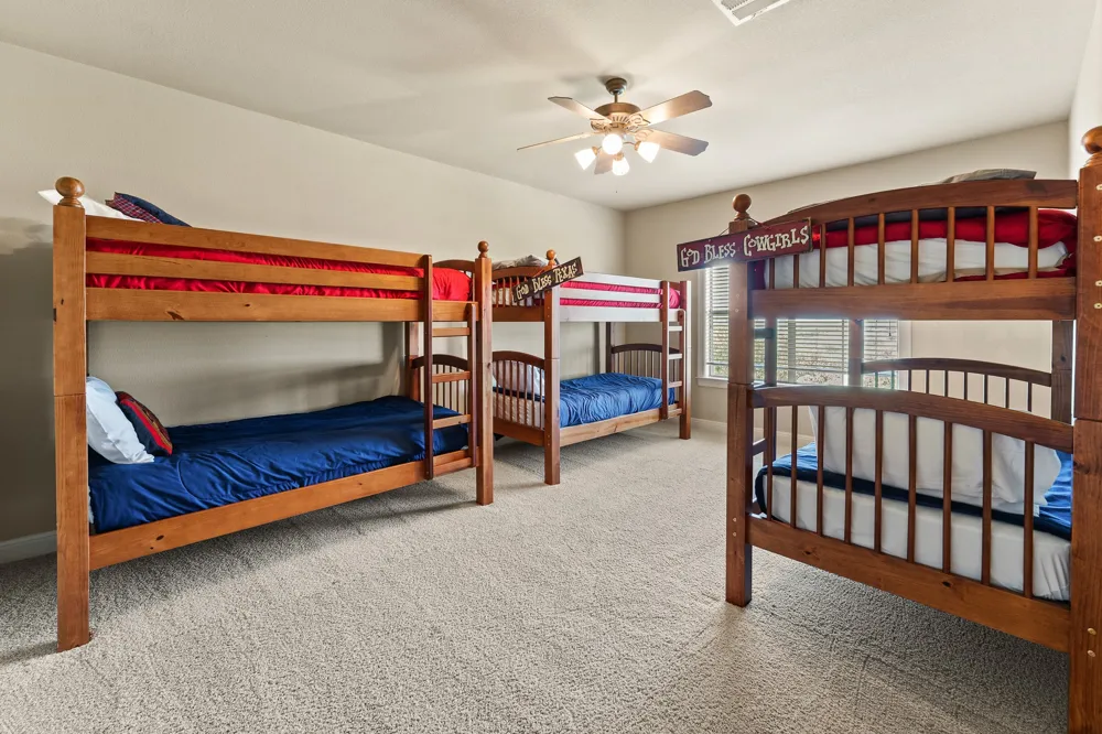 1017 Coventry Road Spicewood, TX 78669