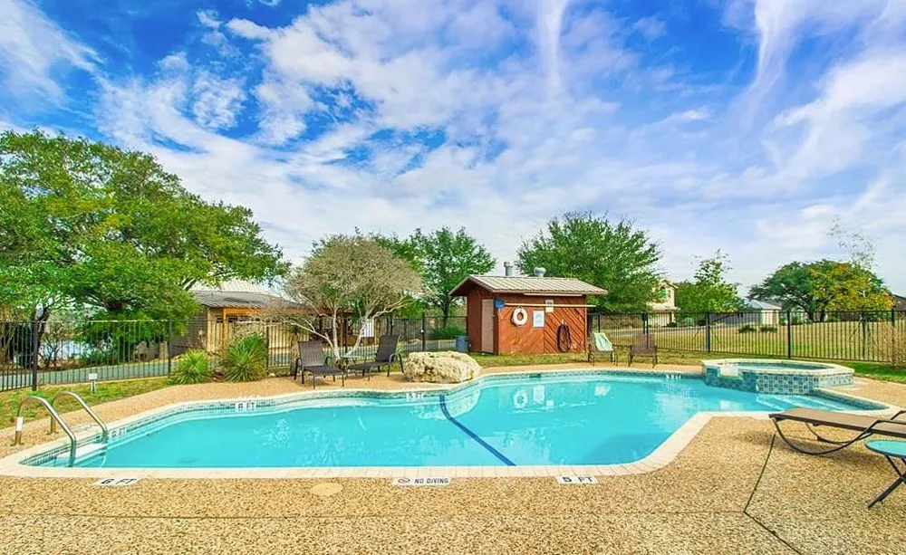 1017 Coventry Road Spicewood, TX 78669