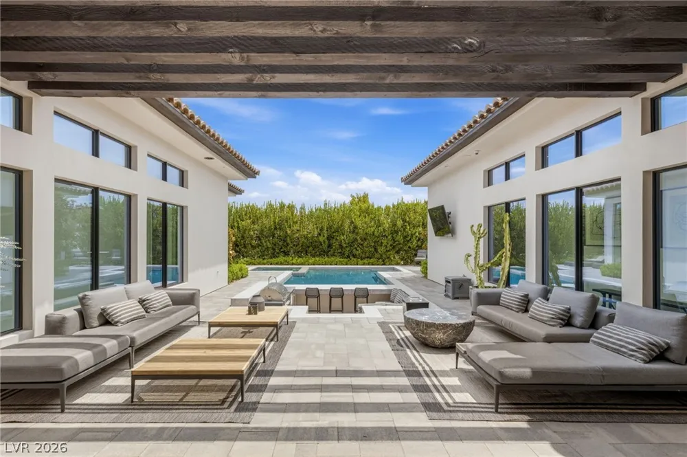 69 Olympia Canyon Way Las Vegas, NV 89141