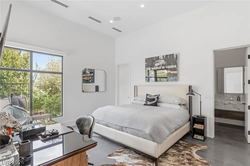 69 Olympia Canyon Way Las Vegas, NV 89141