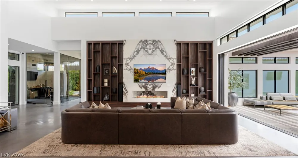 69 Olympia Canyon Way Las Vegas, NV 89141