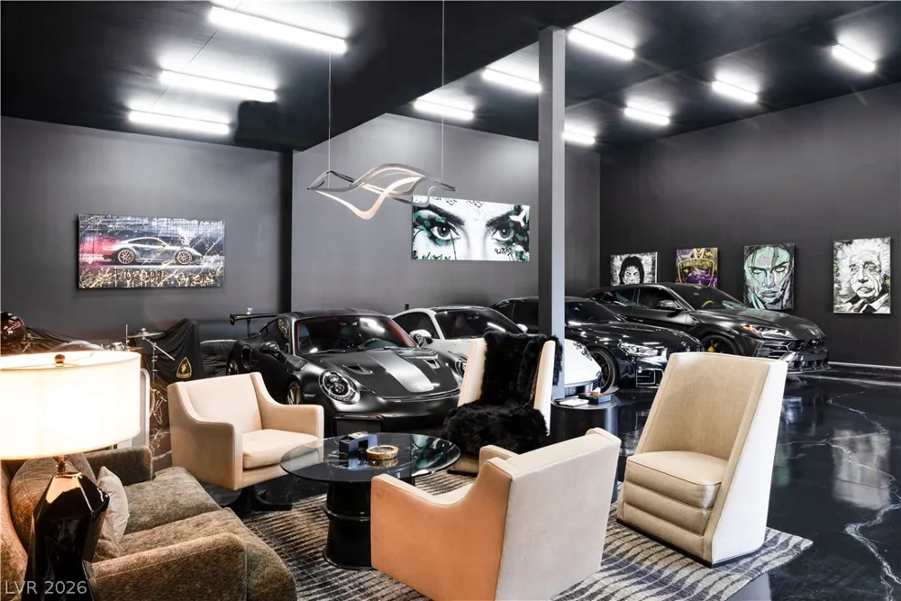 69 Olympia Canyon Way Las Vegas, NV 89141