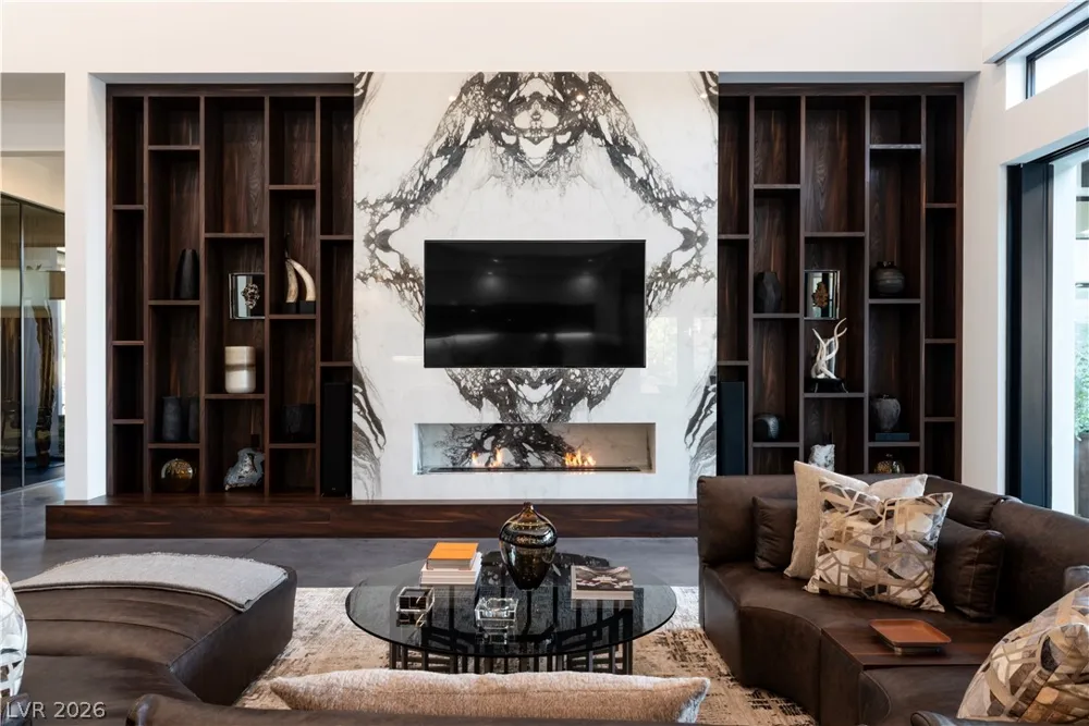 69 Olympia Canyon Way Las Vegas, NV 89141