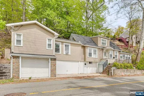 86 Pine Brook Road